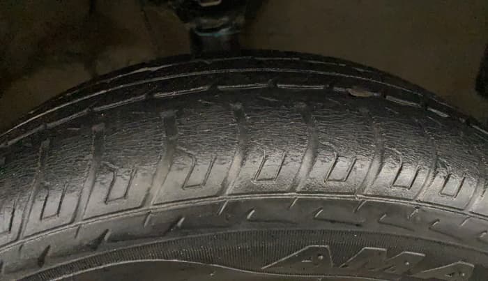 2015 Maruti Wagon R 1.0 VXI, Petrol, Manual, 37,366 km, Right Front Tyre Tread