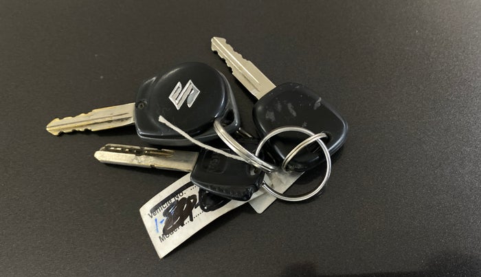 2017 Maruti Alto K10 VXI (O), Petrol, Manual, 60,652 km, Key Close Up