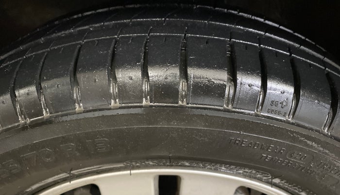 2017 Maruti Alto K10 VXI (O), Petrol, Manual, 60,652 km, Left Front Tyre Tread