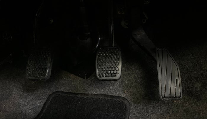 2017 Maruti Alto K10 VXI (O), Petrol, Manual, 60,652 km, Pedals