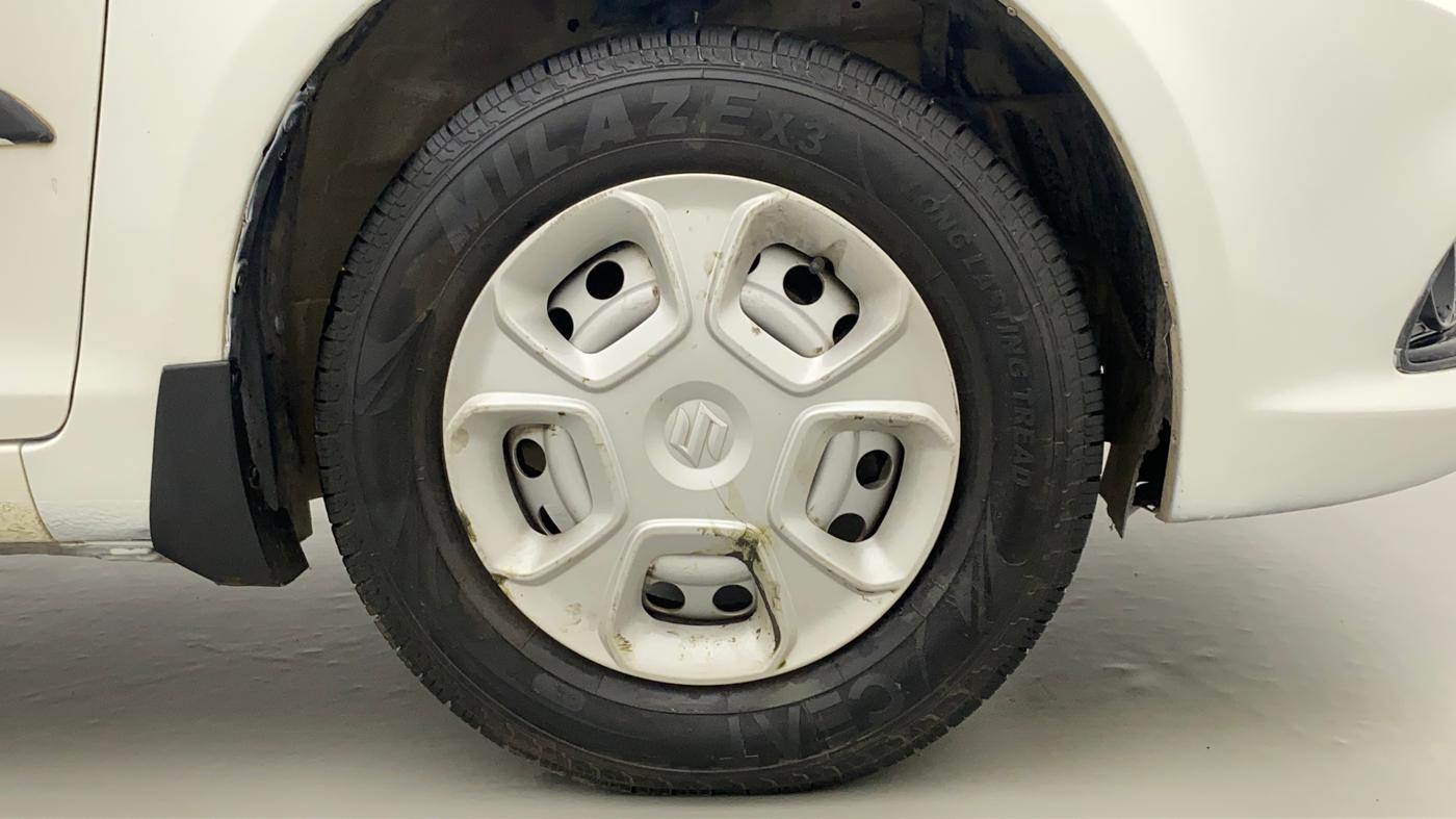 2018 Maruti Swift Dzire TOUR S PETROL, CNG, Manual, 68,885 km, Right Front Wheel