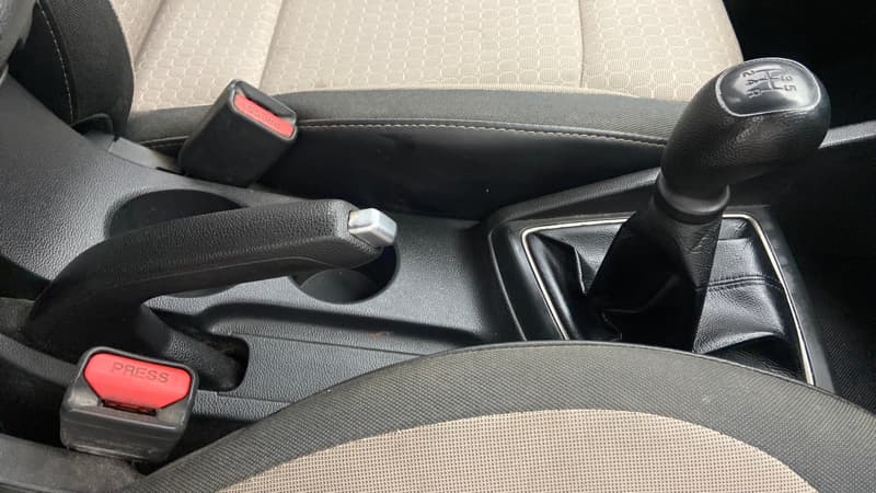 2016 Hyundai Elite i20 SPORTZ 1.2, Petrol, Manual, 67,715 km, Gear Lever