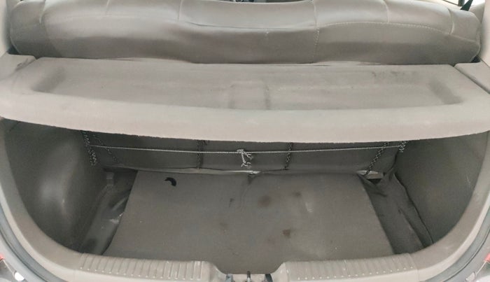 2013 Hyundai i10 MAGNA 1.2, Petrol, Manual, 52,515 km, Boot Inside