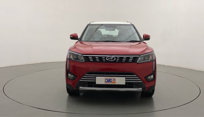 2019 Mahindra XUV300 W8(O) 1.2 PETROL DUAL TONE, Petrol, Manual, 15,646 km, Front