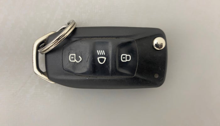 2018 Tata Tiago XZ PETROL, Petrol, Manual, 48,850 km, Key Close Up