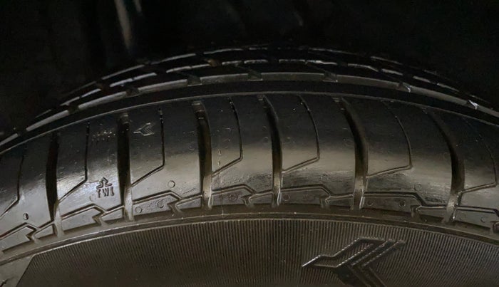 2021 Hyundai Verna S PLUS 1.5 VTVT, Petrol, Manual, 58,877 km, Right Rear Tyre Tread