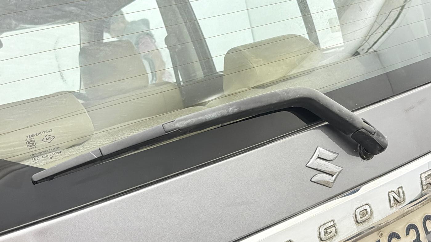 2015 Maruti Wagon R 1.0 VXI, Petrol, Manual, 25,025 km, Rear Wiper