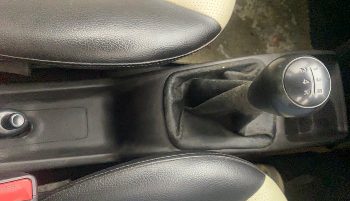 2015 Hyundai Eon ERA +, Petrol, Manual, 77,620 km, Gear Lever