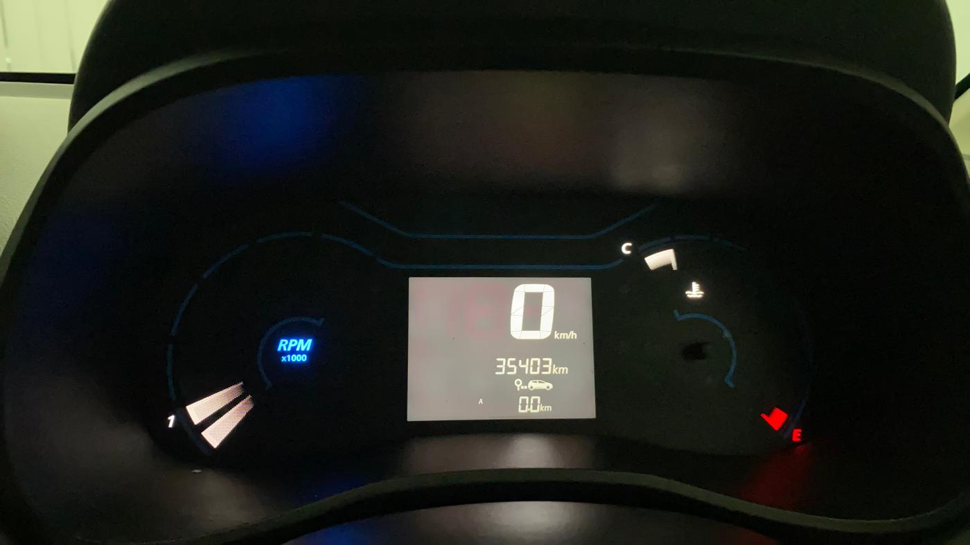 2021 Renault Kwid RXT 1.0 (O), Petrol, Manual, 35,393 km, Odometer Image