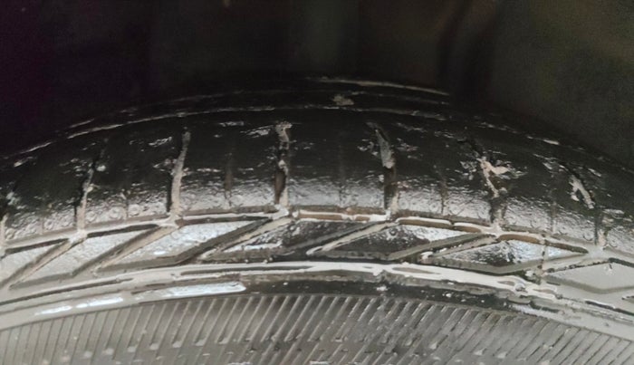 2022 Tata NEXON XZ PLUS (PREMIUM) DIESEL DARK EDITION, Diesel, Manual, 50,274 km, Right Front Tyre Tread