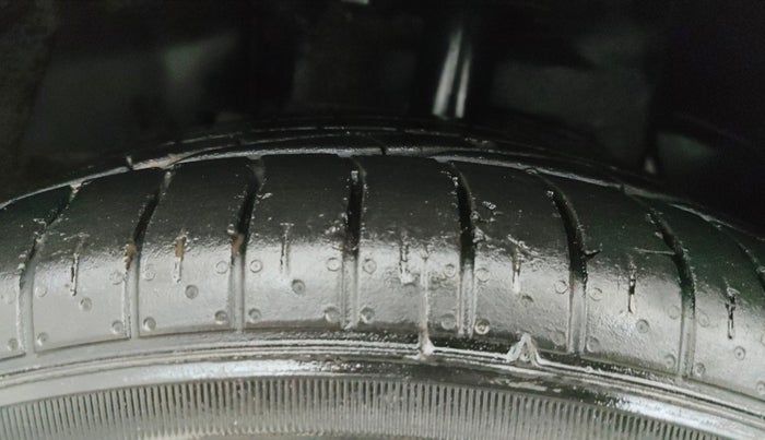 2022 Tata NEXON XZ PLUS (PREMIUM) DIESEL DARK EDITION, Diesel, Manual, 50,274 km, Left Front Tyre Tread