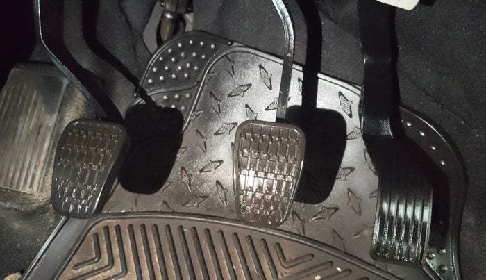 2022 Tata NEXON XZ PLUS (PREMIUM) DIESEL DARK EDITION, Diesel, Manual, 50,274 km, Pedals