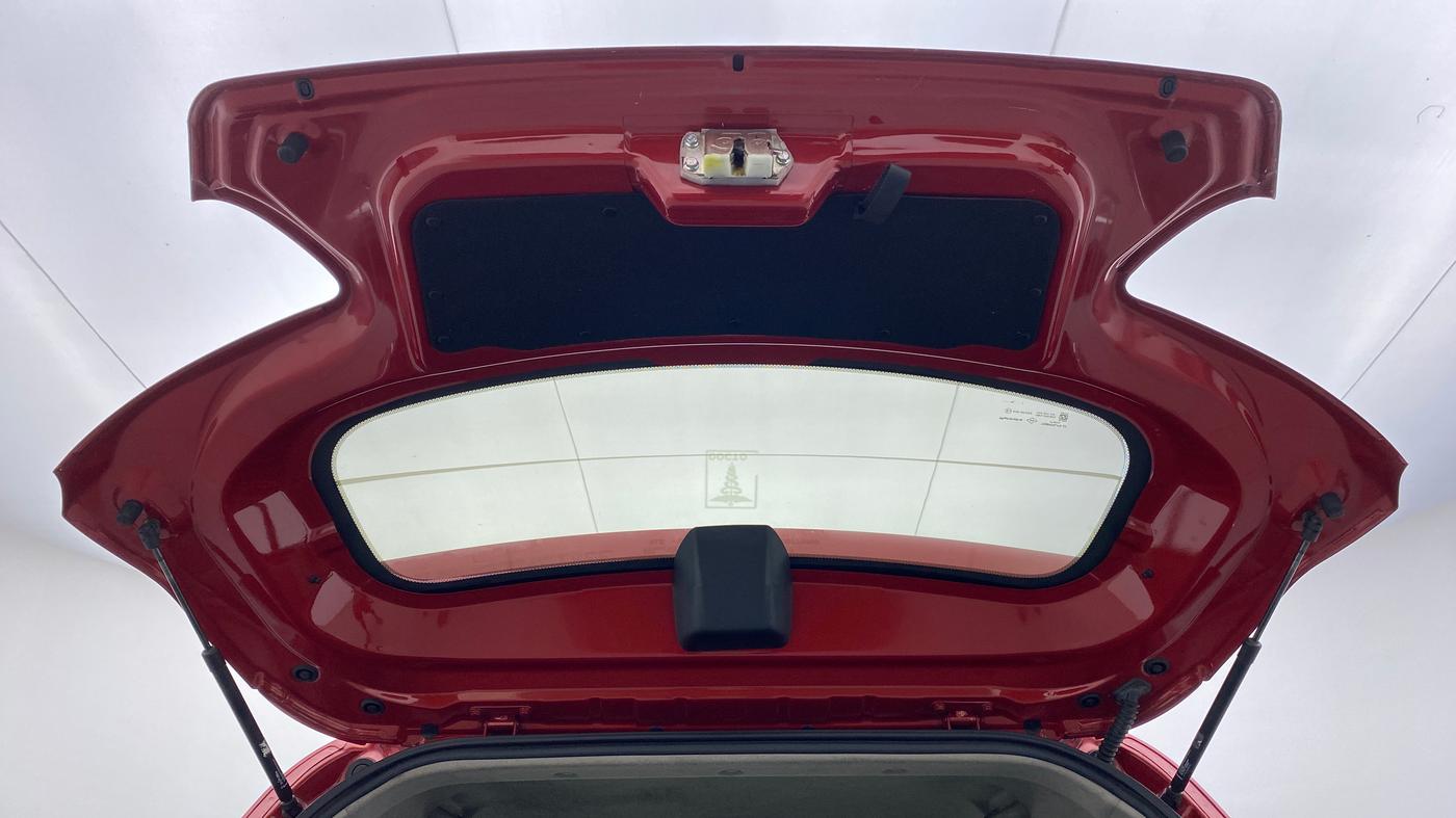 2018 Mahindra KUV 100 NXT K4+ 6S, Petrol, Manual, 61,644 km, Boot Door Open