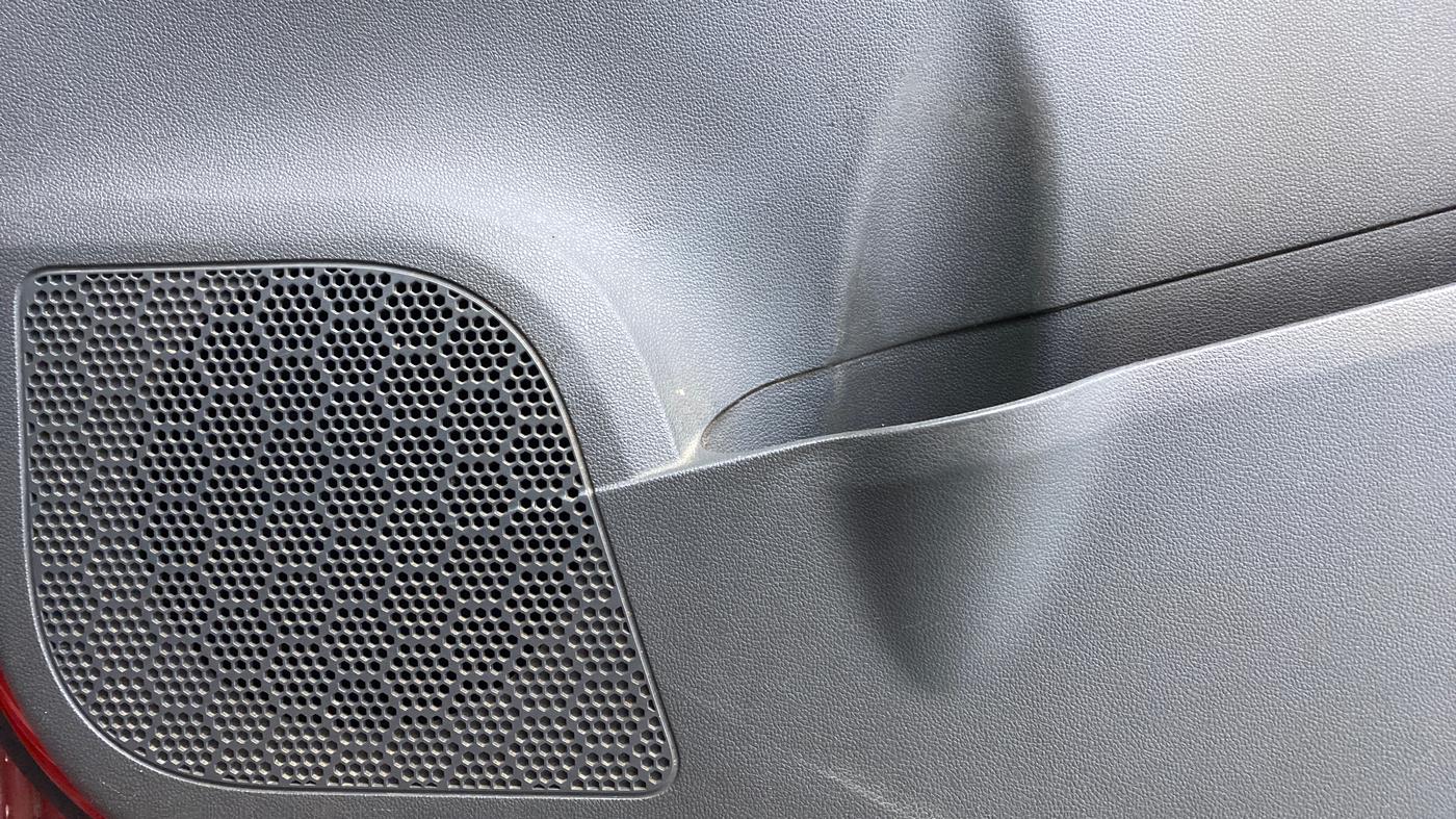 2018 Mahindra KUV 100 NXT K4+ 6S, Petrol, Manual, 61,644 km, Speaker