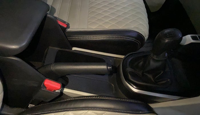 2023 KIA CARENS PRESTIGE 1.5 PETROL 7 STR, Petrol, Manual, 22,338 km, Gear Lever