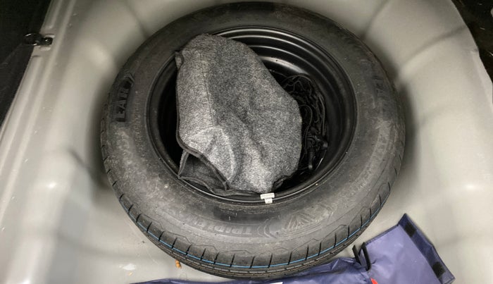 2023 Hyundai Verna SX (O) 1.5 TURBO PETROL DCT, Petrol, Automatic, 11,754 km, Spare Tyre