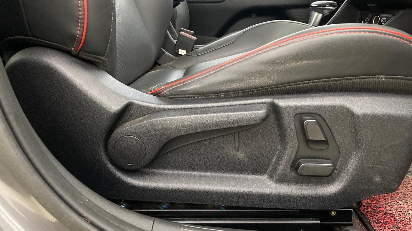 2023 Hyundai Verna SX (O) 1.5 TURBO PETROL DCT, Petrol, Automatic, 11,754 km, Driver Side Adjustment Panel
