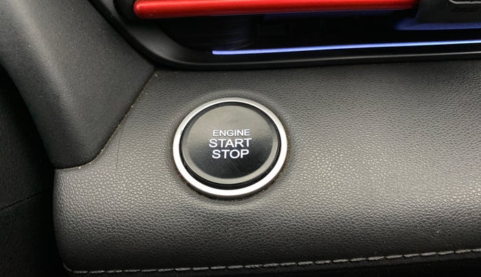 2023 Hyundai Verna SX (O) 1.5 TURBO PETROL DCT, Petrol, Automatic, 11,754 km, Keyless Start/ Stop Button