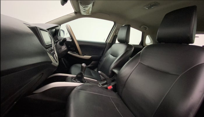 2016 Maruti Baleno ZETA PETROL 1.2, Petrol, Manual, 1,04,382 km, Right Side Front Door Cabin