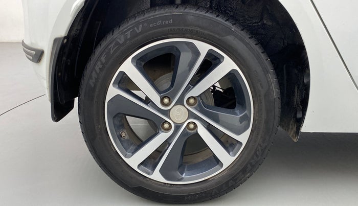 2020 Tata ALTROZ XZ PETROL, Petrol, Manual, 33,547 km, Right Rear Wheel