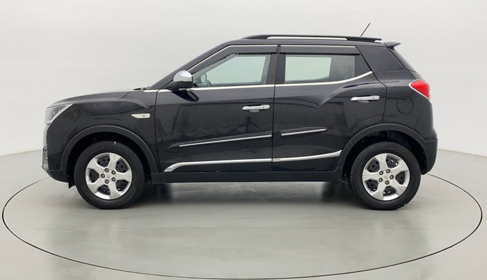 2021 Mahindra XUV300 1.2 W6 MT, Petrol, Manual, 31,346 km, Left Side