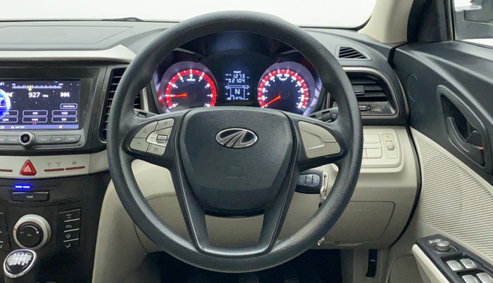 2021 Mahindra XUV300 1.2 W6 MT, Petrol, Manual, 31,346 km, Steering Wheel Close Up