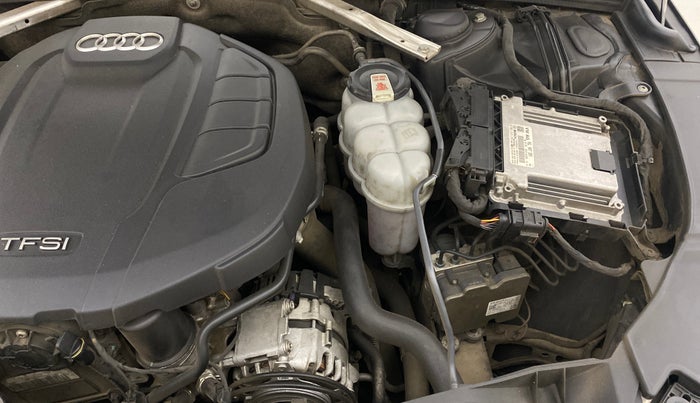 2021 Audi A4 40 TFSI TECHNOLOGY, Petrol, Automatic, 62,701 km, Engine View - Left