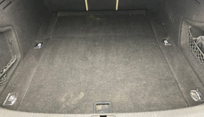 2021 Audi A4 40 TFSI TECHNOLOGY, Petrol, Automatic, 62,701 km, Boot Inside