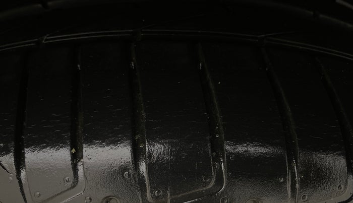 2021 Audi A4 40 TFSI TECHNOLOGY, Petrol, Automatic, 62,701 km, Left Rear Tyre Tread