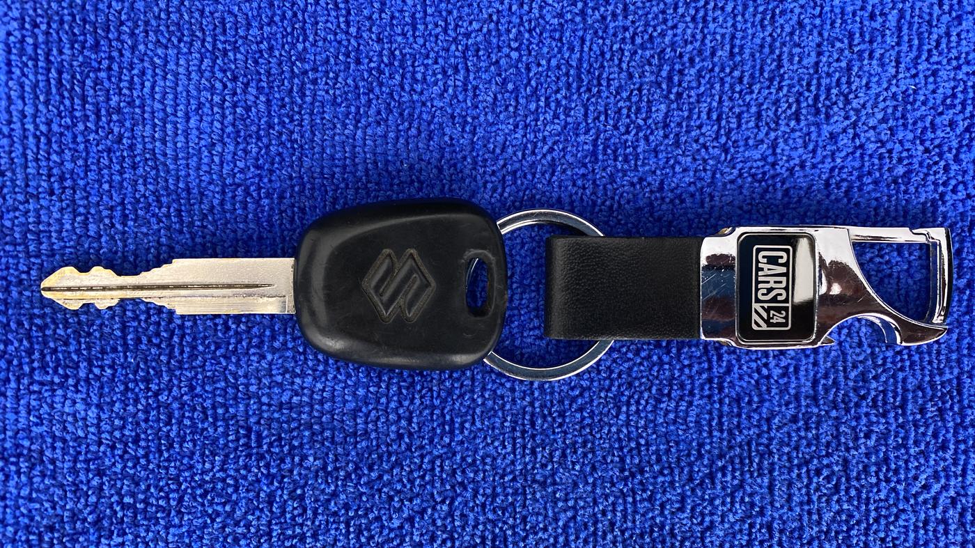 2019 Maruti Alto LXI, Petrol, Manual, 28,234 km, Key Close Up