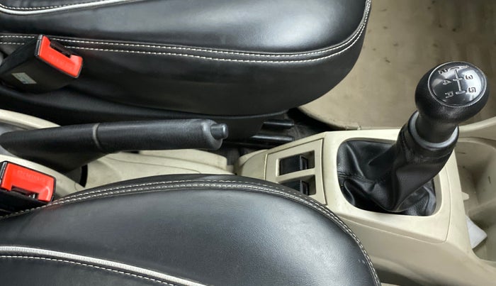 2019 Maruti Alto LXI, Petrol, Manual, 28,234 km, Gear Lever