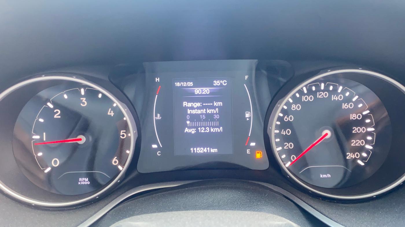 2018 Jeep Compass LIMITED (O) 2.0 DIESEL 4X4, Diesel, Manual, 1,15,270 km, Odometer Image