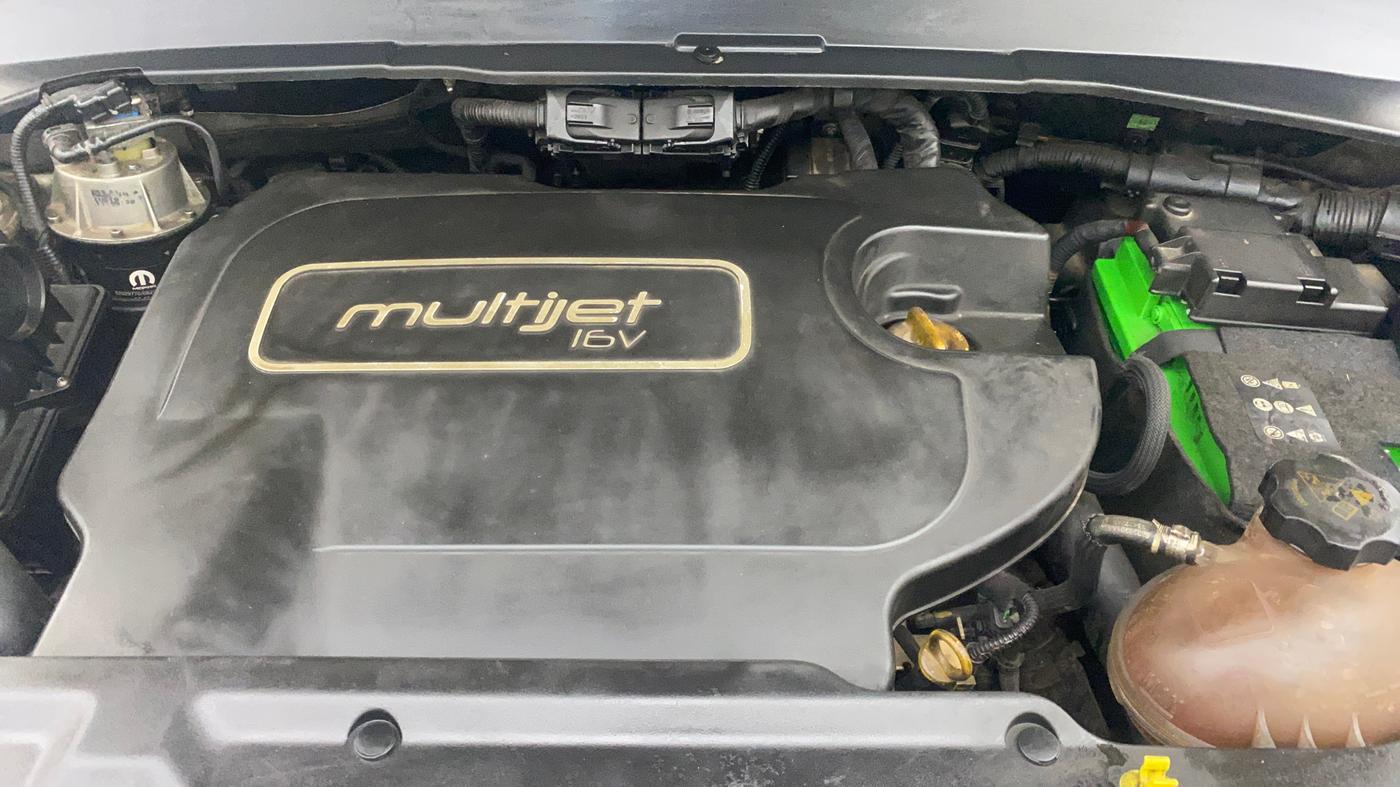 2018 Jeep Compass LIMITED (O) 2.0 DIESEL 4X4, Diesel, Manual, 1,15,270 km, Engine View