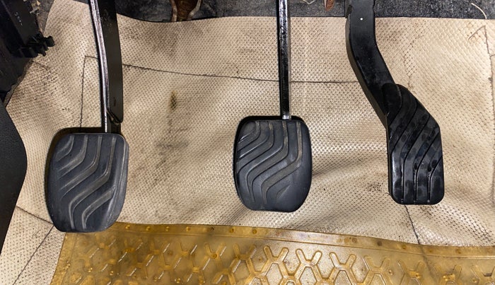 2018 Renault Kwid RXT 0.8, Petrol, Manual, 46,022 km, Pedals