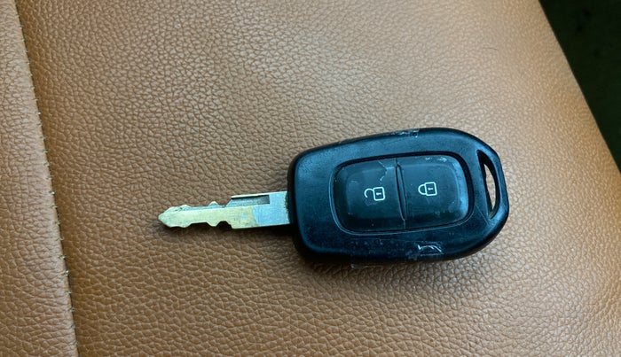 2018 Renault Kwid RXT 0.8, Petrol, Manual, 46,022 km, Key Close Up