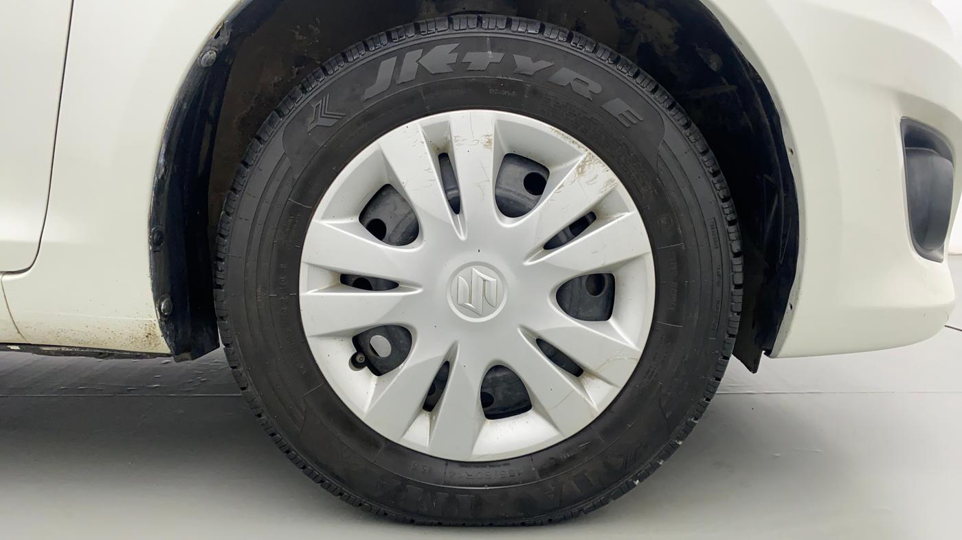 2013 Maruti Swift Dzire VDI, Diesel, Manual, 55,494 km, Right Front Wheel