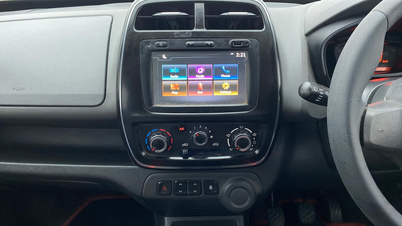 2016 Renault Kwid RXT, Petrol, Manual, 25,768 km, Air Conditioner