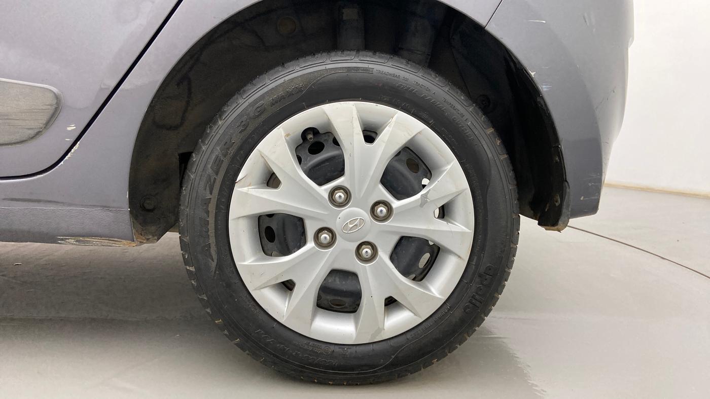 2015 Hyundai Grand i10 SPORTZ 1.2 KAPPA VTVT, Petrol, Manual, 63,253 km, Left Rear Wheel
