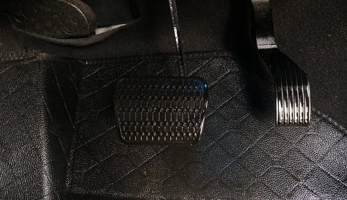 2023 Tata ALTROZ XTA, Petrol, Automatic, 20,449 km, Pedals