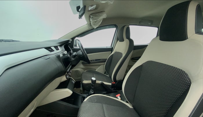 2020 Renault TRIBER 1.0 RXZ, Petrol, Manual, 43,855 km, Right Side Front Door Cabin