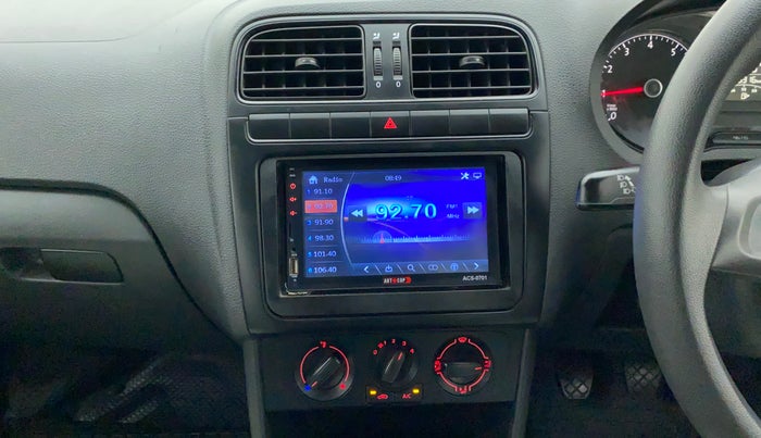 2018 Volkswagen Polo TRENDLINE 1.0L, Petrol, Manual, 25,316 km, Air Conditioner