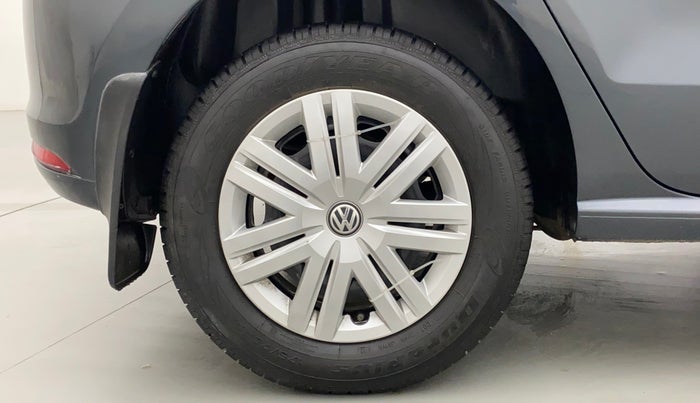 2018 Volkswagen Polo TRENDLINE 1.0L, Petrol, Manual, 25,316 km, Right Rear Wheel