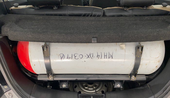 2013 Maruti Wagon R 1.0 LXI CNG, CNG, Manual, 60,259 km, Boot Inside