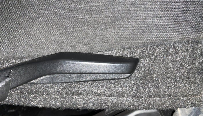 2024 Toyota Urban Cruiser Taisor V 1.0 Petrol MT, Petrol, Manual, 14,638 km, Driver Side Adjustment Panel