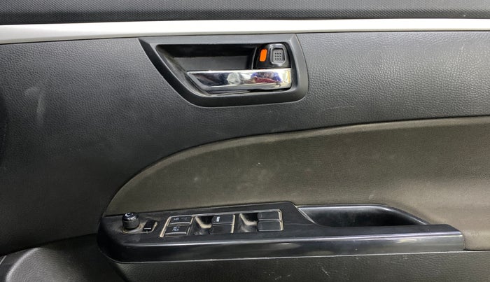 2017 Maruti Swift VXI, Petrol, Manual, 1,15,743 km, Driver Side Door Panels Control