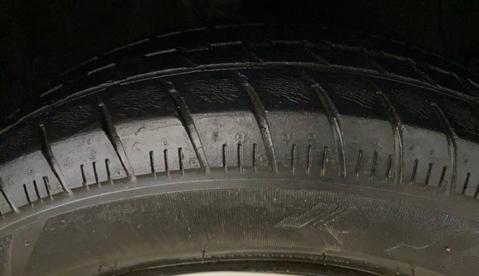 2016 Hyundai Grand i10 MAGNA 1.2 KAPPA VTVT, Petrol, Manual, 78,628 km, Right Front Tyre Tread