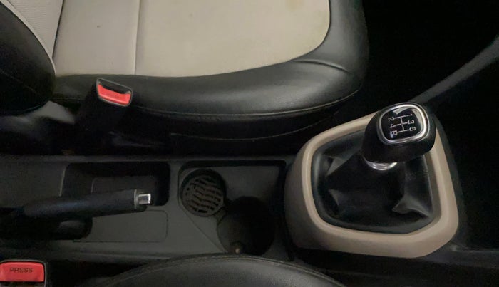 2016 Hyundai Grand i10 MAGNA 1.2 KAPPA VTVT, Petrol, Manual, 78,628 km, Gear Lever