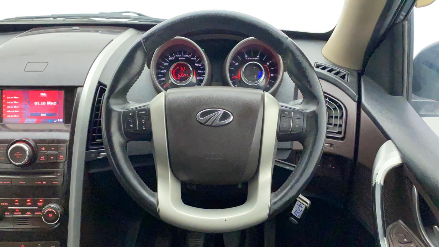 2014 Mahindra XUV500 W8, Diesel, Manual, 63,541 km, Multi-Zone Climate Control