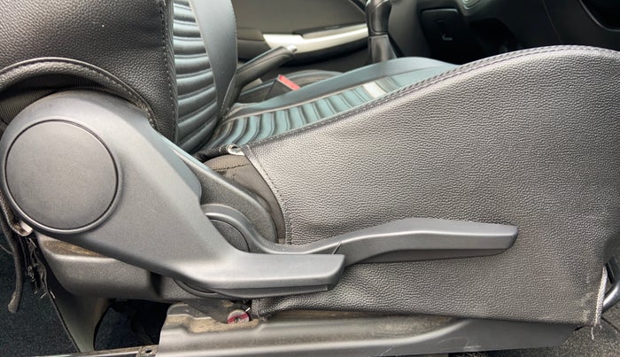 2018 Maruti Baleno ALPHA PETROL 1.2, Petrol, Manual, 41,625 km, Driver Side Adjustment Panel