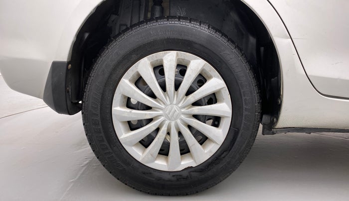 2016 Maruti Swift Dzire VXI, Petrol, Manual, 94,426 km, Right Rear Wheel